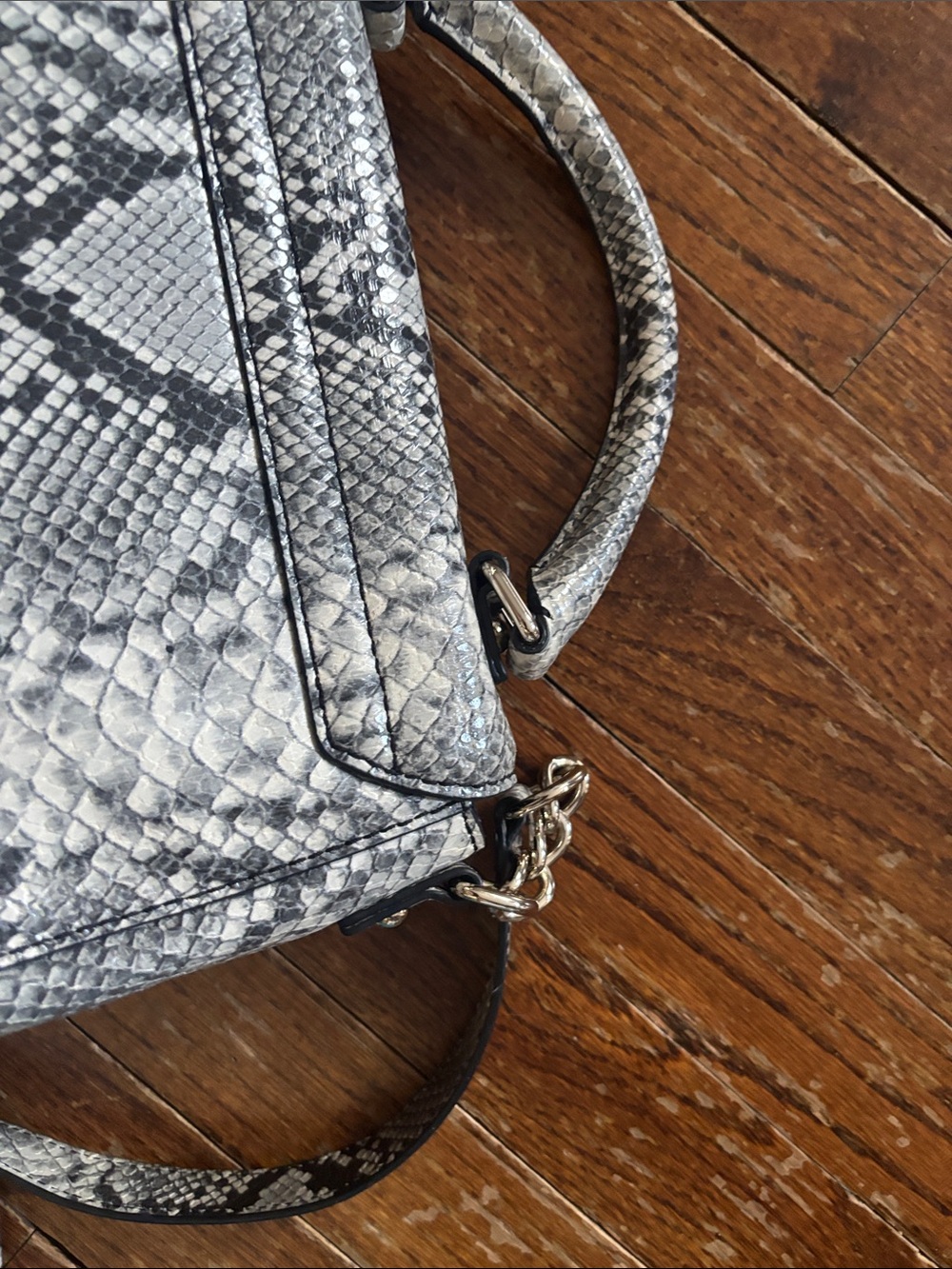 Kate Spade Carlyle Nadine Snake-Print Top Handle Satchel Gray and Cream Handbag - Picture 6 of 9